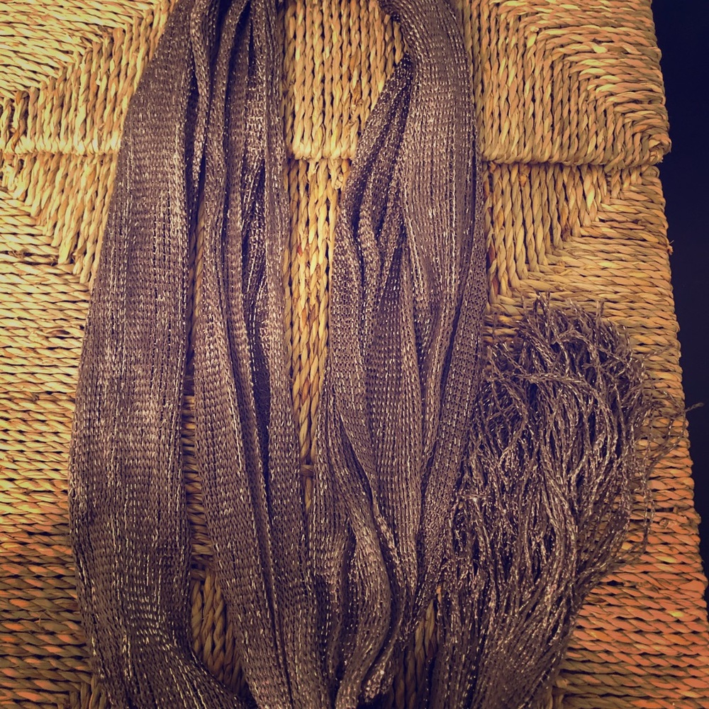 Metallic NWT Scarf